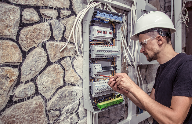 Circuit Breaker Installation