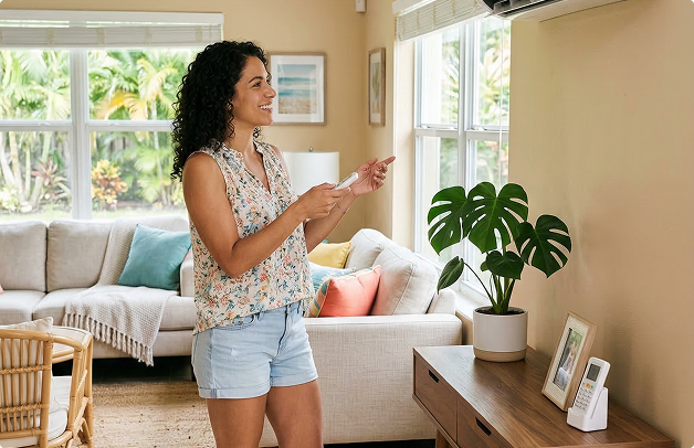 Sarasota Homeowner Using Remote To Control Veteran Air Mini Split AC