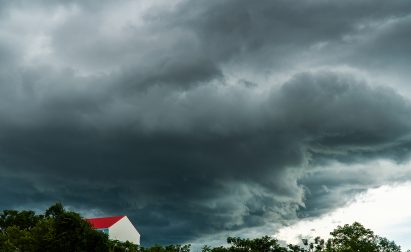 HOW TO PREPARE FOR A HURRICANE Card