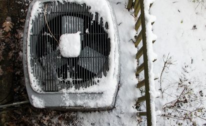 TIPS TO PREPARE YOUR OUTDOOR AC UNIT FOR THE INCOMING WINTER Card