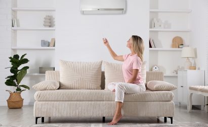 UNDERSTANDING THE COOLING EFFECT OF AN AIR CONDITIONER Card